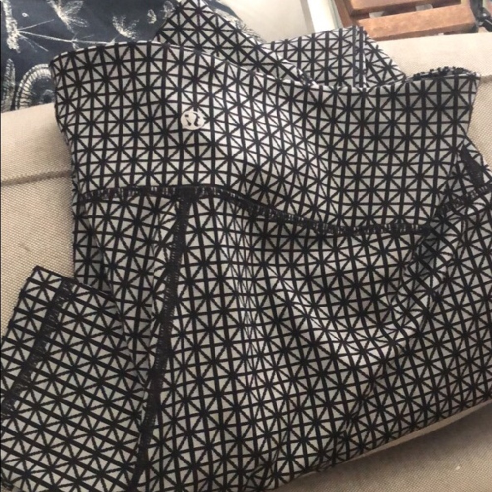 Lululemon wunder unders